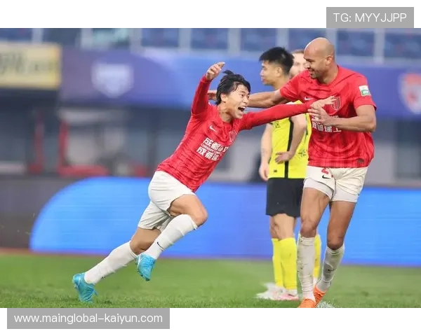 胡荷韬门线救险展现防守意识 蓉城年轻球员成长亮点值得关注